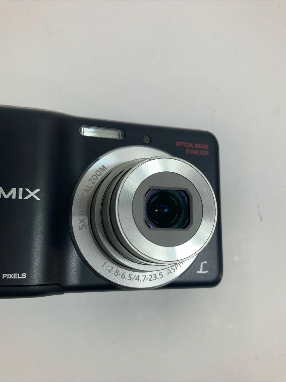 Panasonic Lumix DMC-LS5 14MP Digital Camera - 5x Optical Zoom - Black